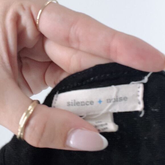 Urban Outfitters Silence + Noise Black Cut Out Top Size XS - Picture 3 of 3